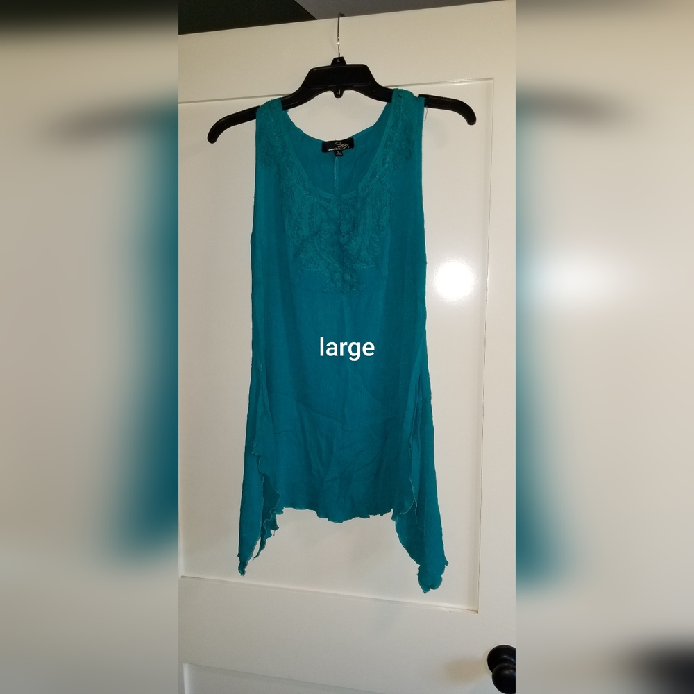 Teal Sleeveless Women's Top